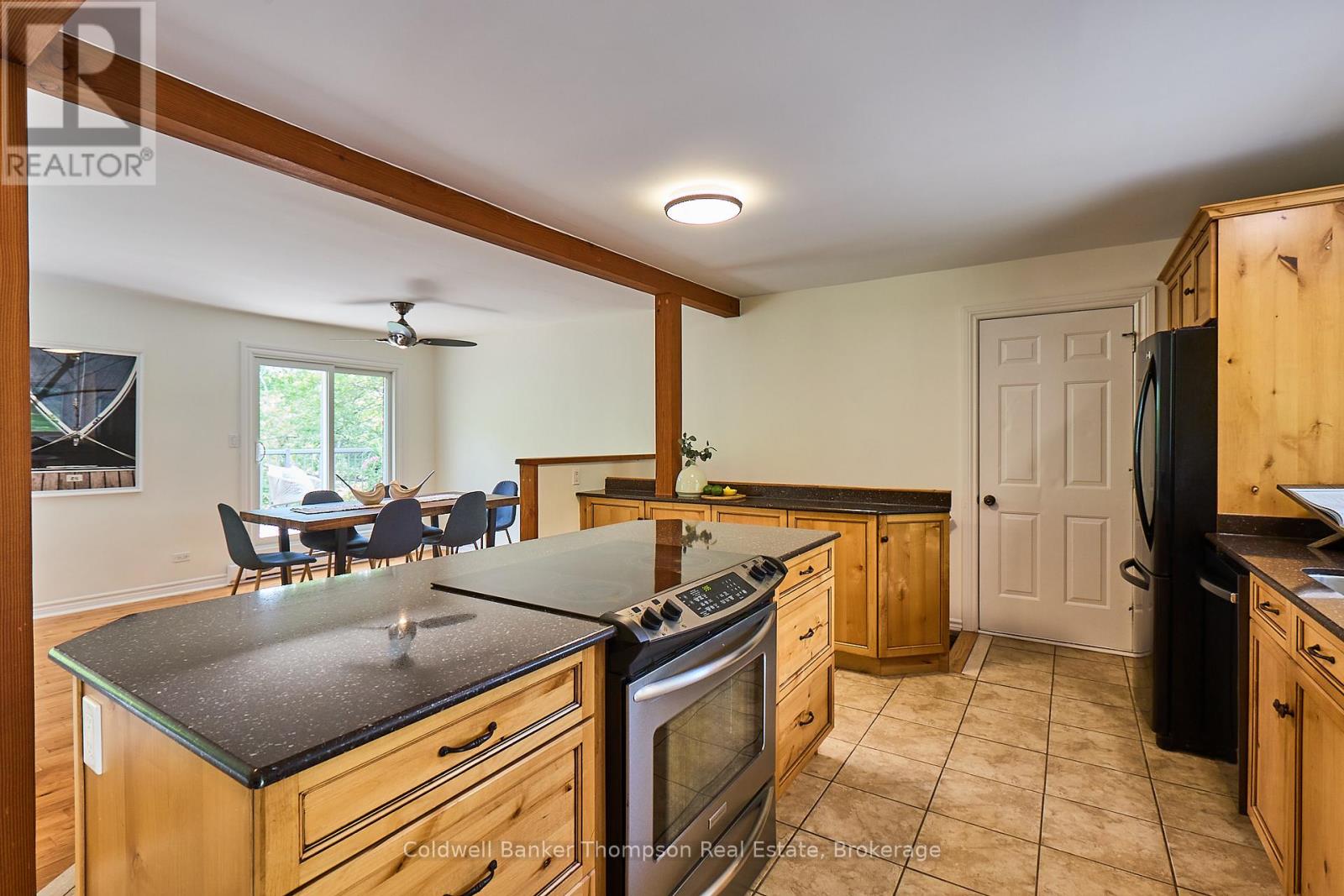 109 Riverside Drive, Huntsville, Ontario  P1H 1R6 - Photo 11 - X12899214