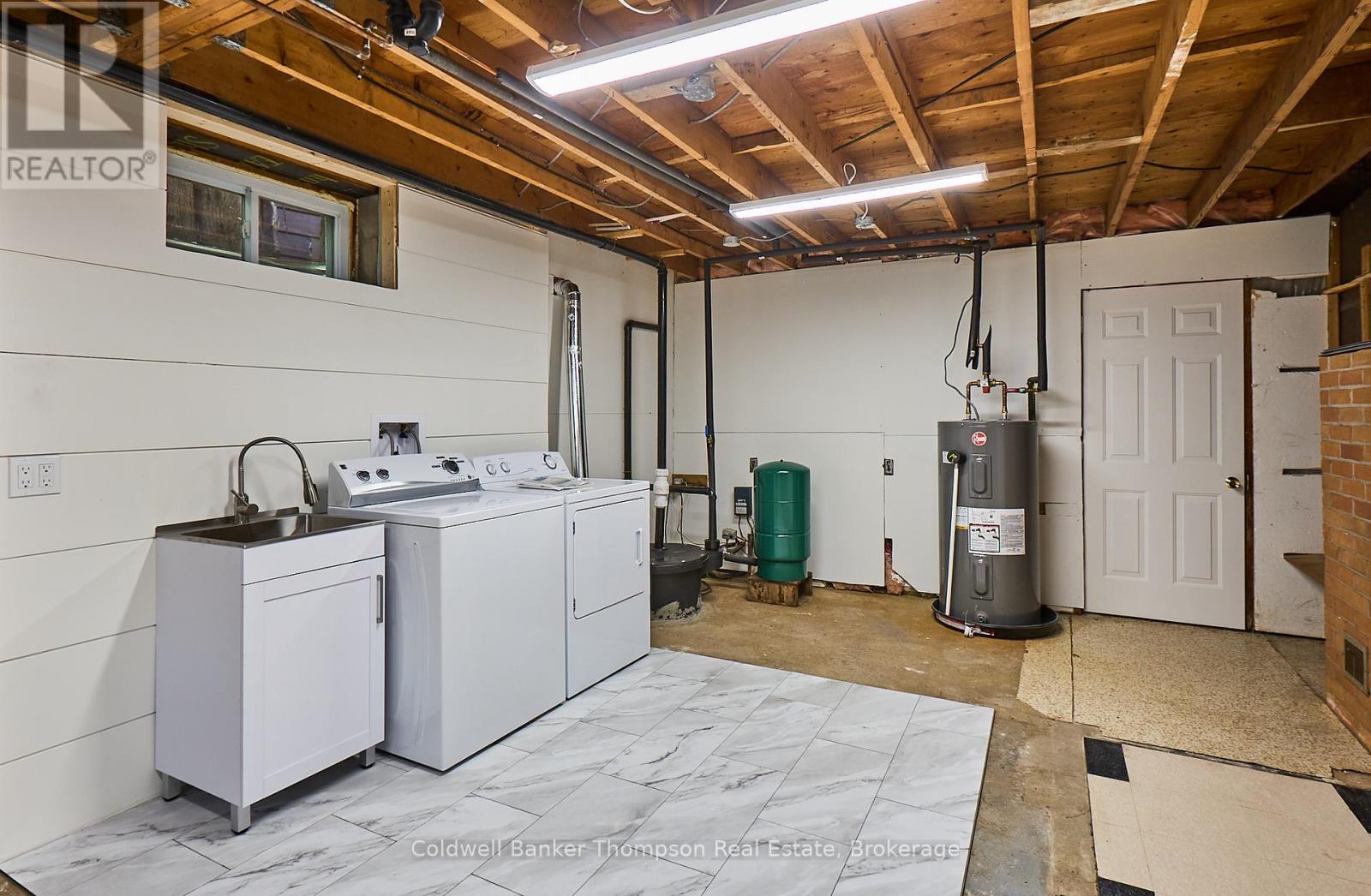 109 Riverside Drive, Huntsville, Ontario  P1H 1R6 - Photo 29 - X12899214