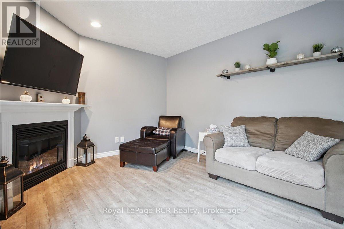 741 25th A Street E, Owen Sound, Ontario  N4K 6V1 - Photo 8 - X12899254