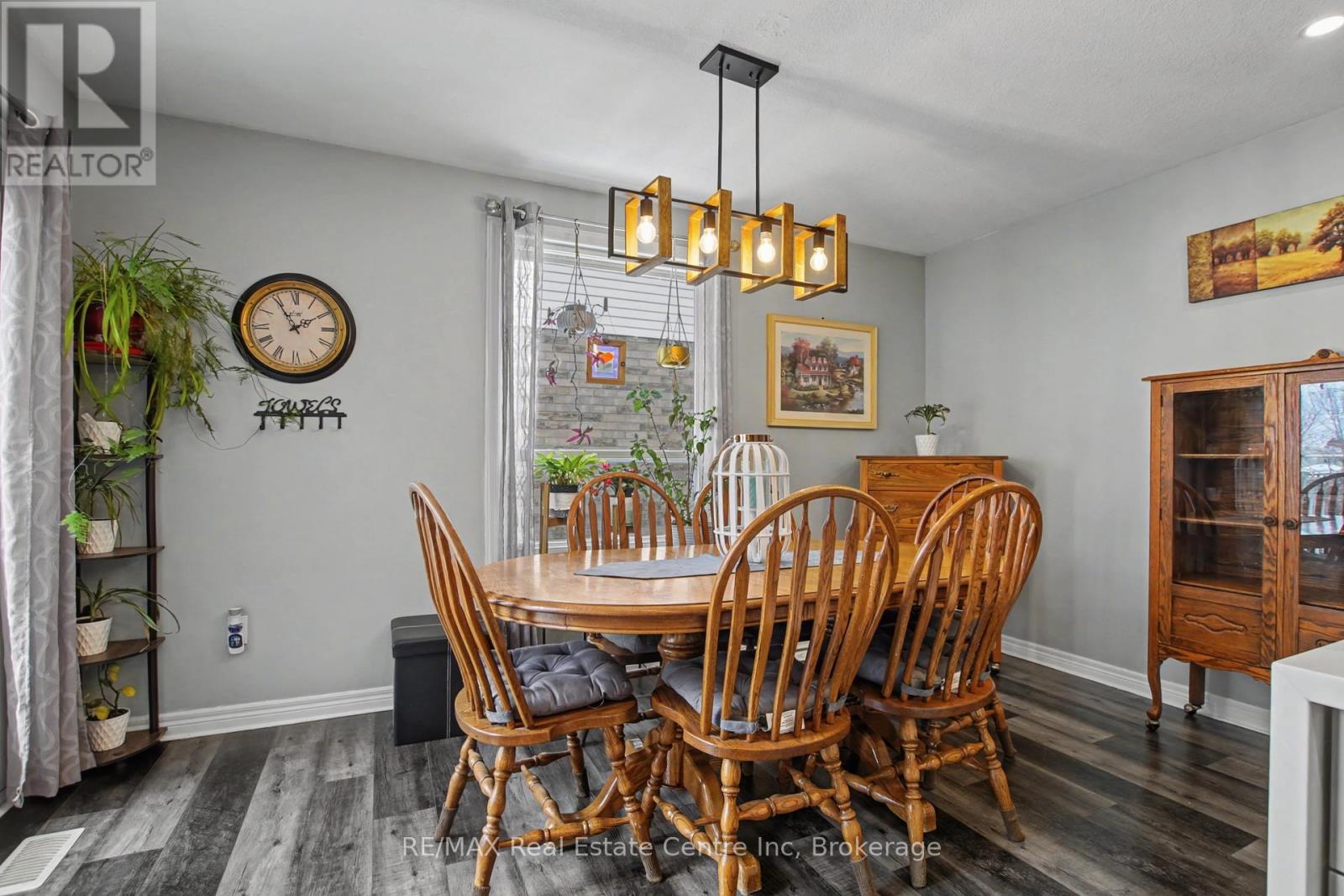 771 Victoria Terrace, Centre Wellington, Ontario N1M 3L5 - Photo 14 - X12899290