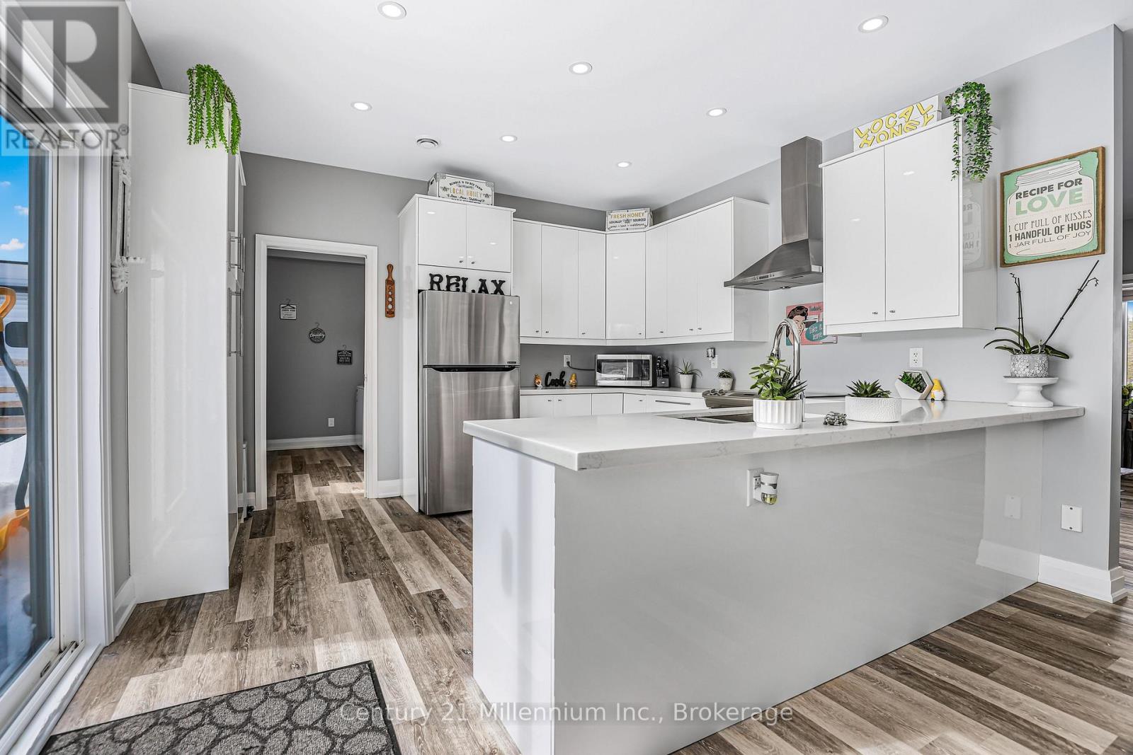 621 Lindsay  30 Road, Northern Bruce Peninsula, Ontario  N0H 1Z0 - Photo 16 - X12899454