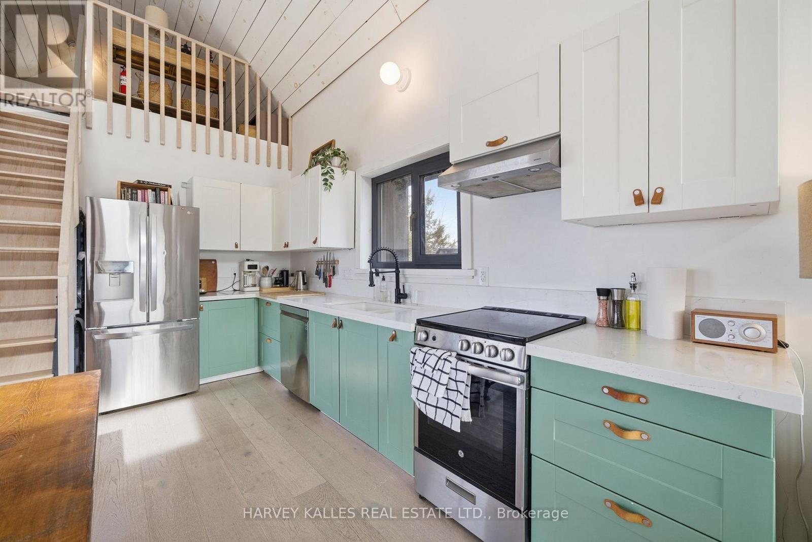 2175 County Road 7, Prince Edward County (North Marysburg Ward), Ontario  K0K 2T0 - Photo 12 - X12899216