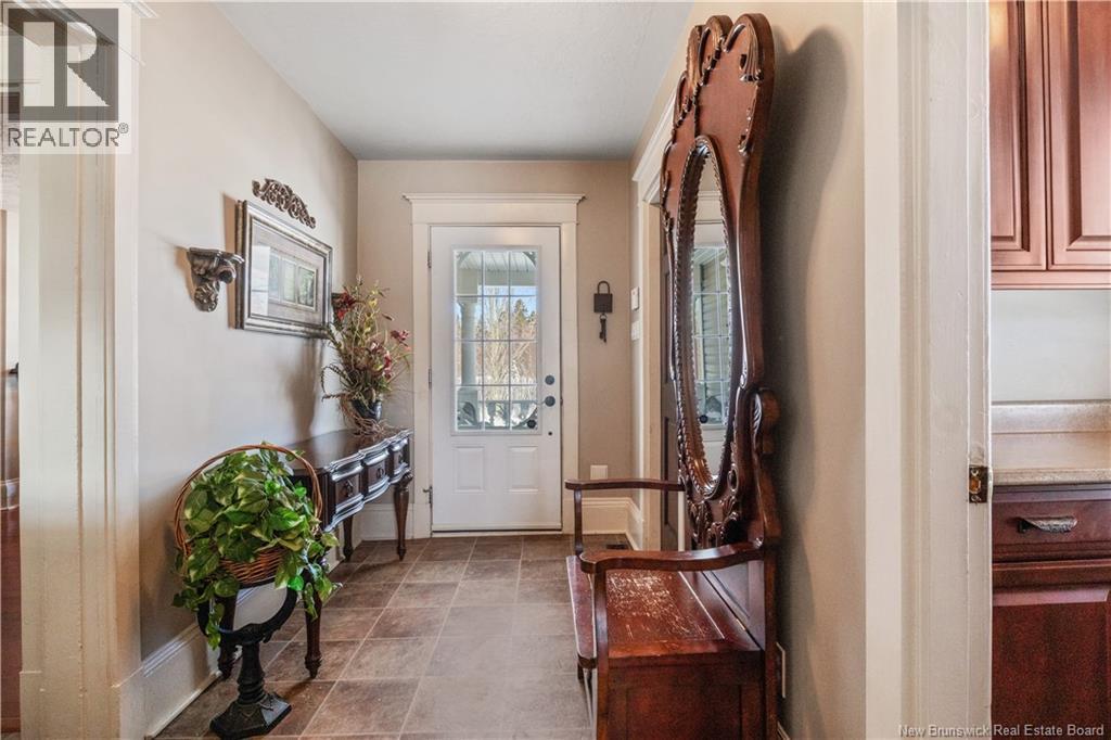 521 Royal, Memramcook, New Brunswick  E4K 1N7 - Photo 19 - NB134087