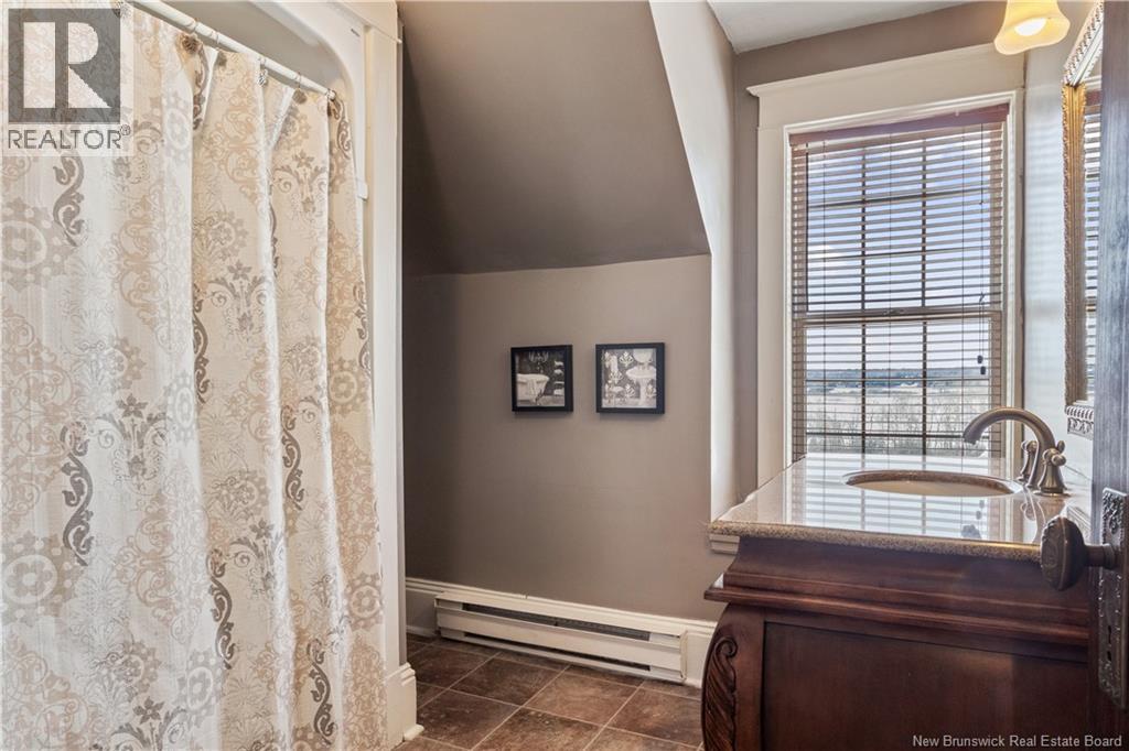 521 Royal, Memramcook, New Brunswick  E4K 1N7 - Photo 32 - NB134087