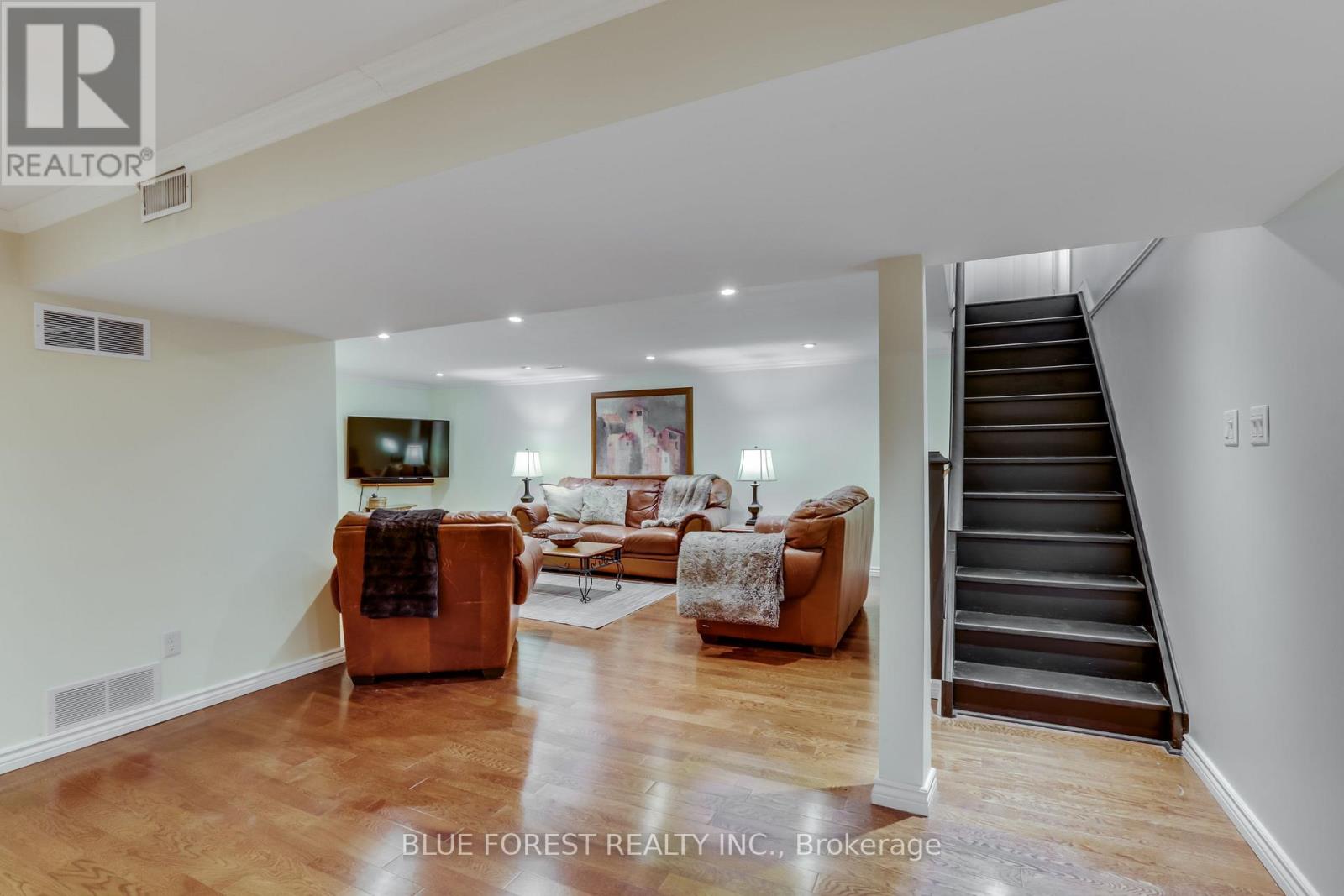 1089 Viscount Road, London South, Ontario  N6K 1H9 - Photo 29 - X12899334