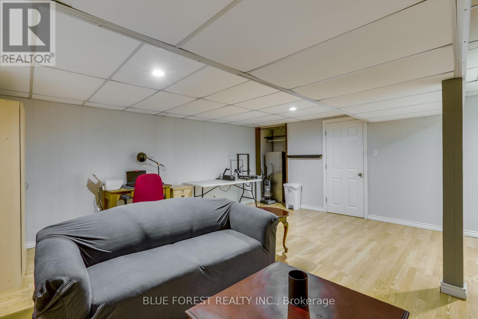 1089 Viscount Road, London South, Ontario  N6K 1H9 - Photo 33 - X12899334