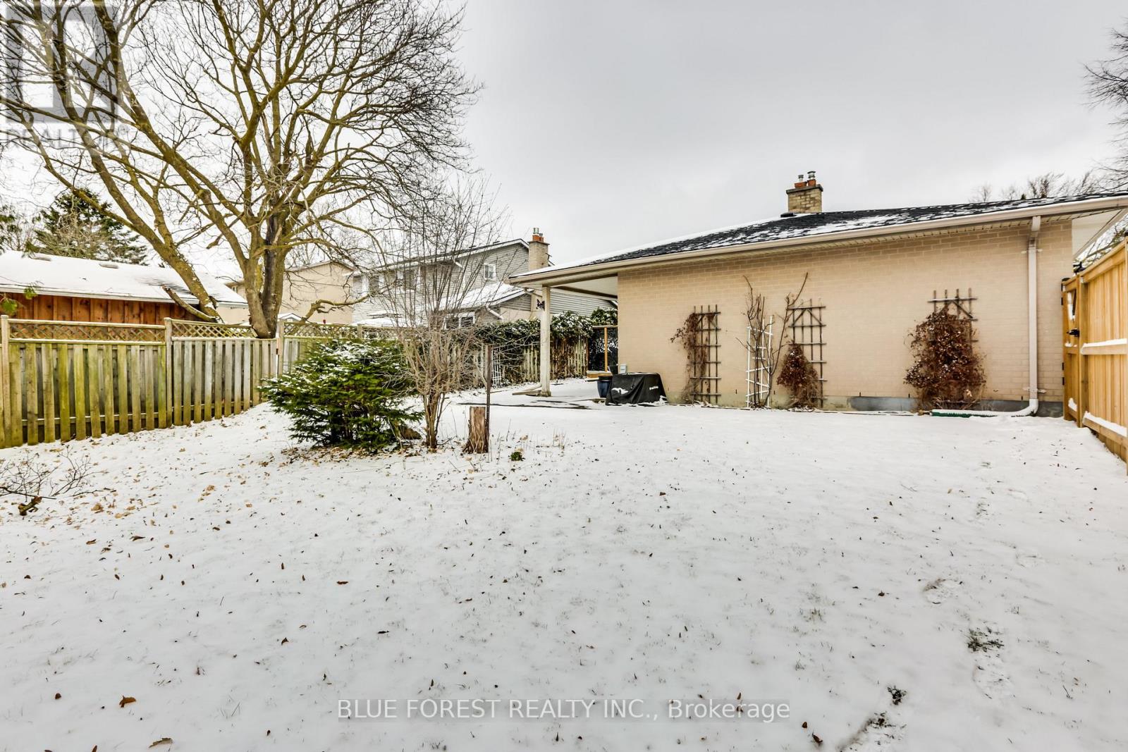 1089 Viscount Road, London South, Ontario  N6K 1H9 - Photo 38 - X12899334