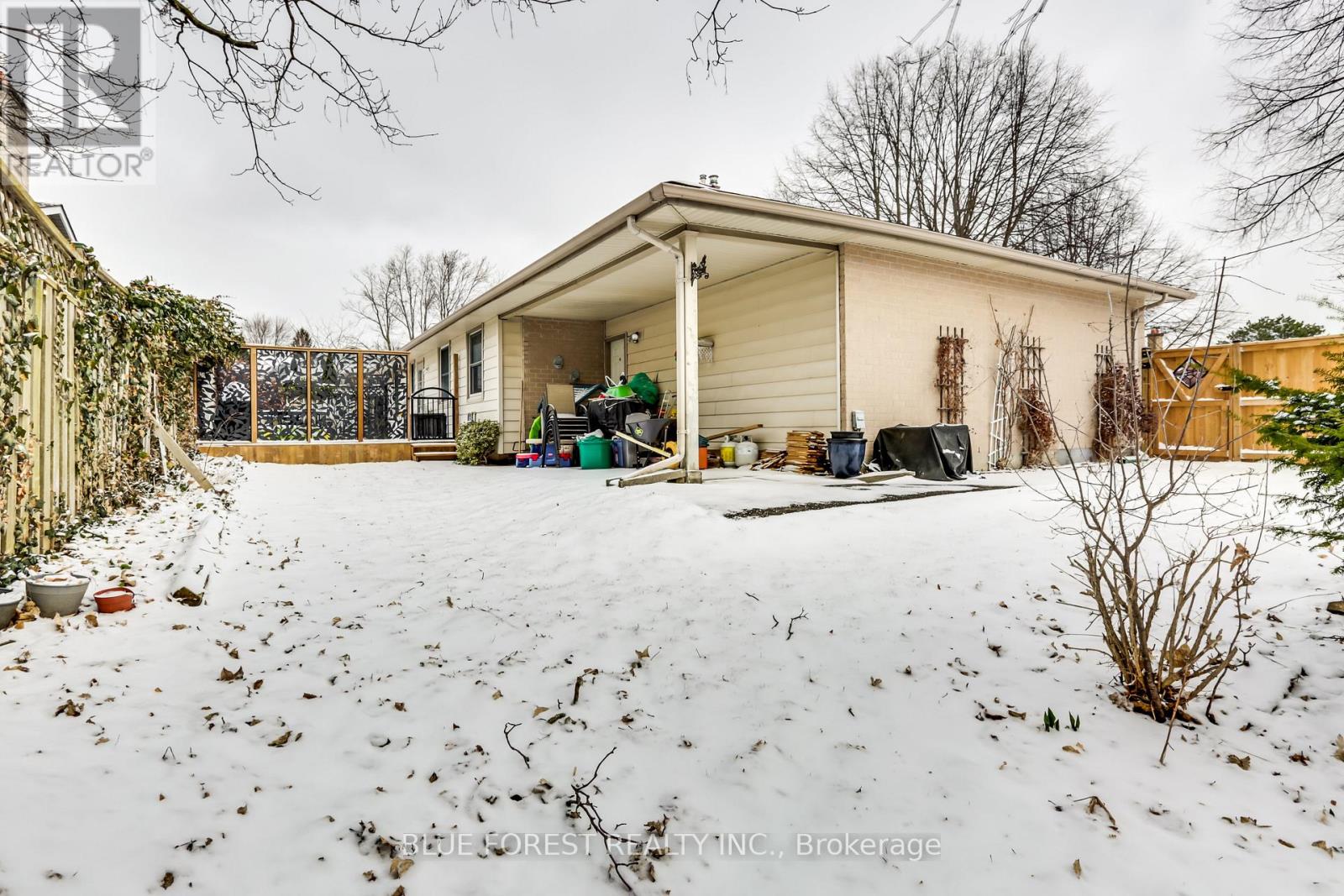 1089 Viscount Road, London South, Ontario  N6K 1H9 - Photo 39 - X12899334