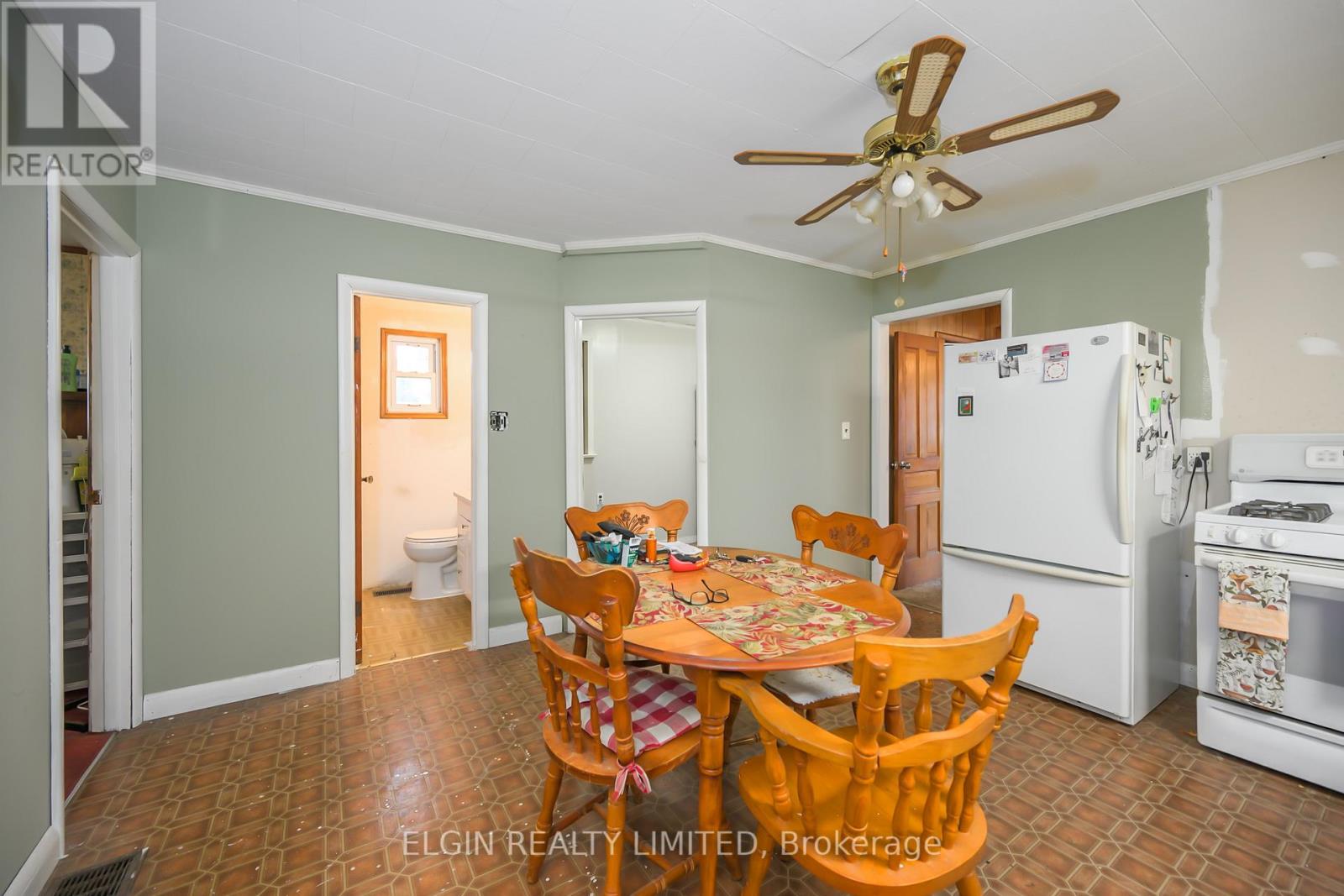 9704 Union Road, Southwold, Ontario  N0L 2E0 - Photo 33 - X12899348