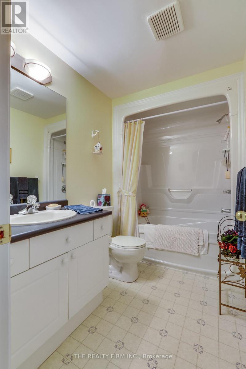 57 - 44 Edgevalley Road, London East, Ontario  N5Y 5P7 - Photo 30 - X12899380