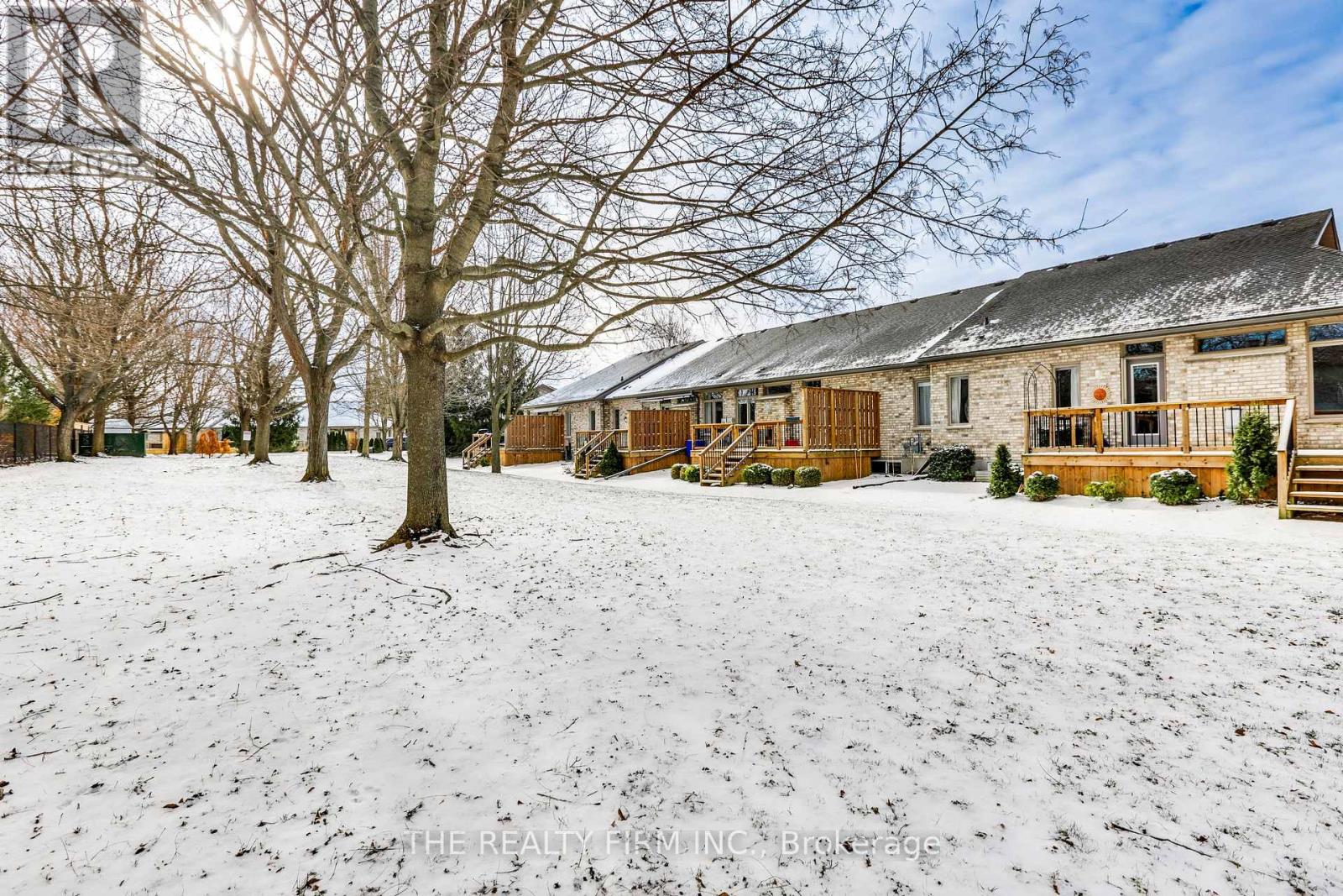 57 - 44 Edgevalley Road, London East, Ontario  N5Y 5P7 - Photo 39 - X12899380