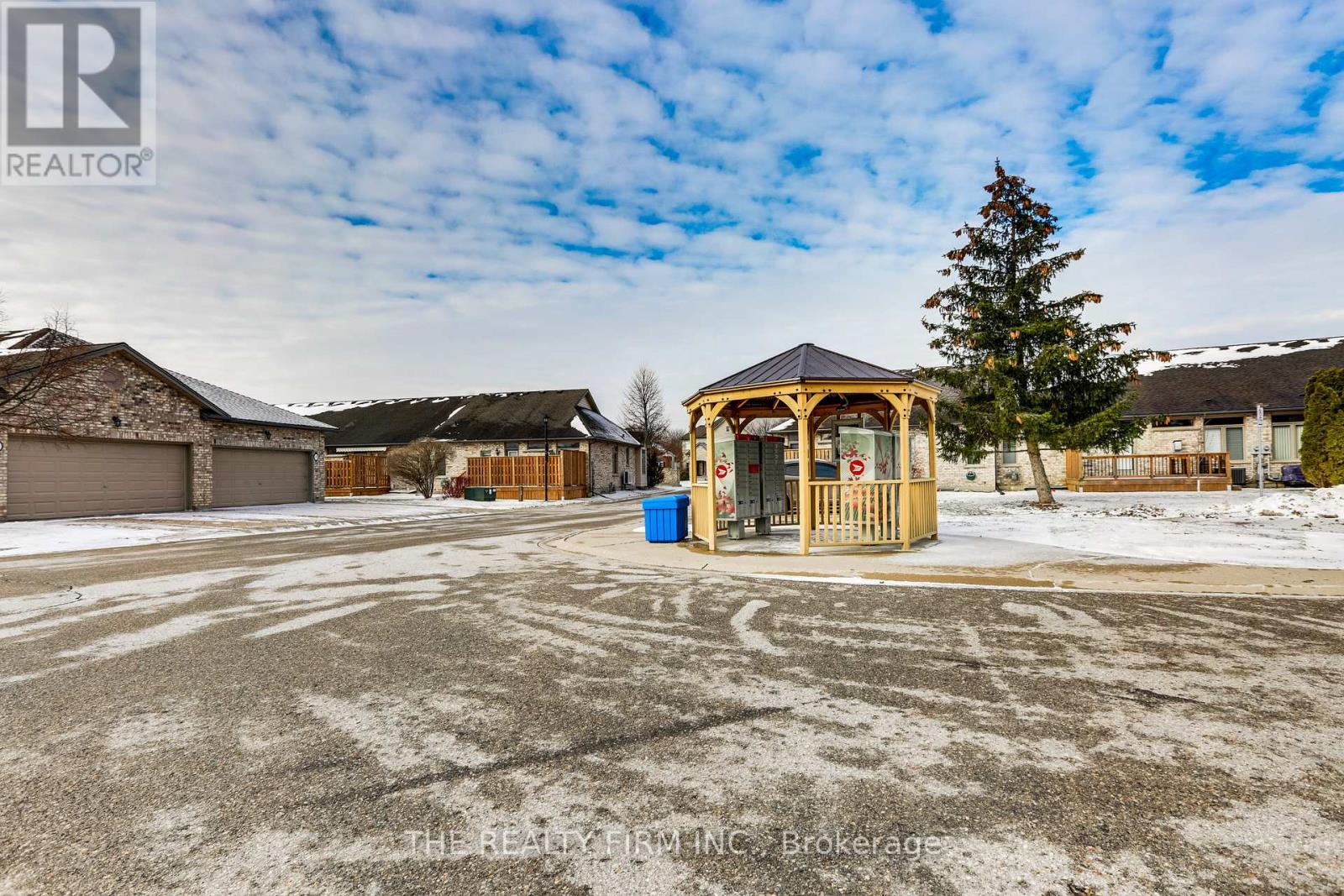 57 - 44 Edgevalley Road, London East, Ontario  N5Y 5P7 - Photo 42 - X12899380