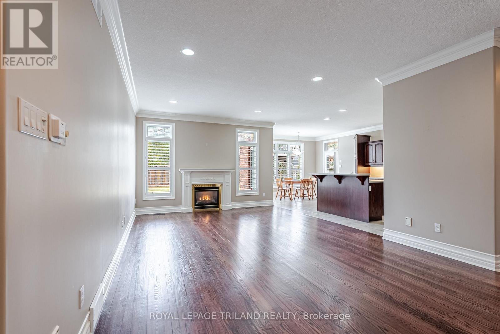 43 Pinehurst Drive, Thames Centre, Ontario  N0L 1G2 - Photo 17 - X12899386