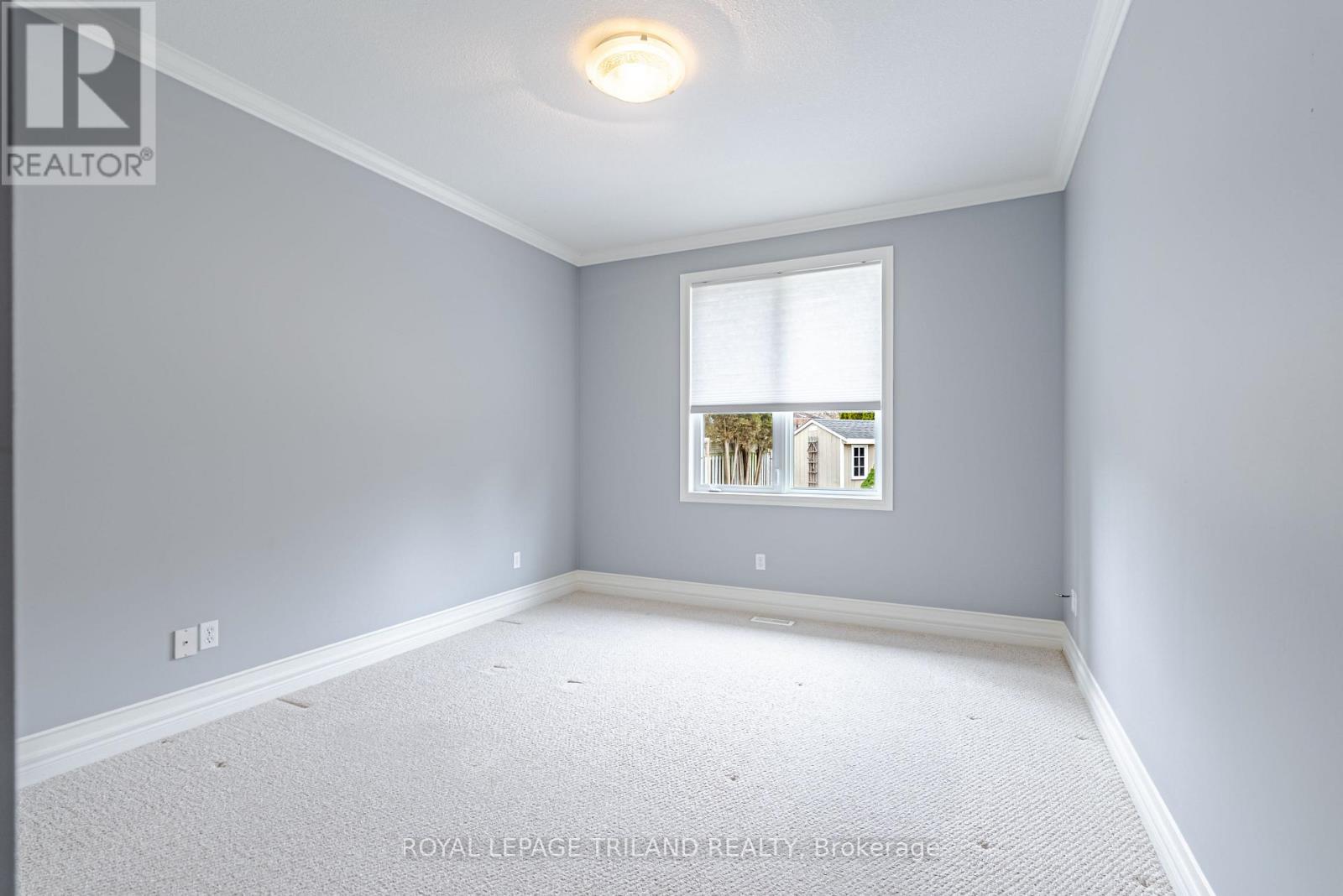 43 Pinehurst Drive, Thames Centre, Ontario  N0L 1G2 - Photo 34 - X12899386