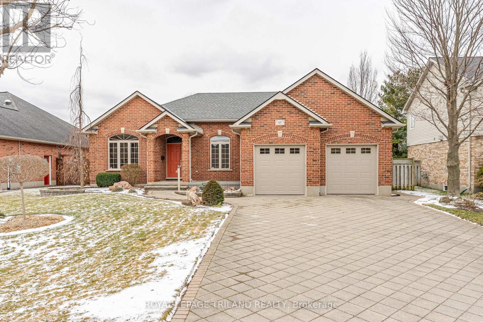 43 Pinehurst Drive, Thames Centre, Ontario  N0L 1G2 - Photo 7 - X12899386
