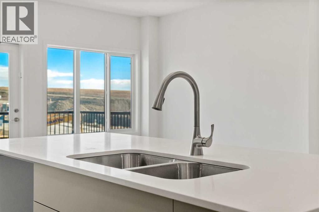 31 Heritage Heath, Cochrane, Alberta  T4C 3L3 - Photo 18 - A2285357