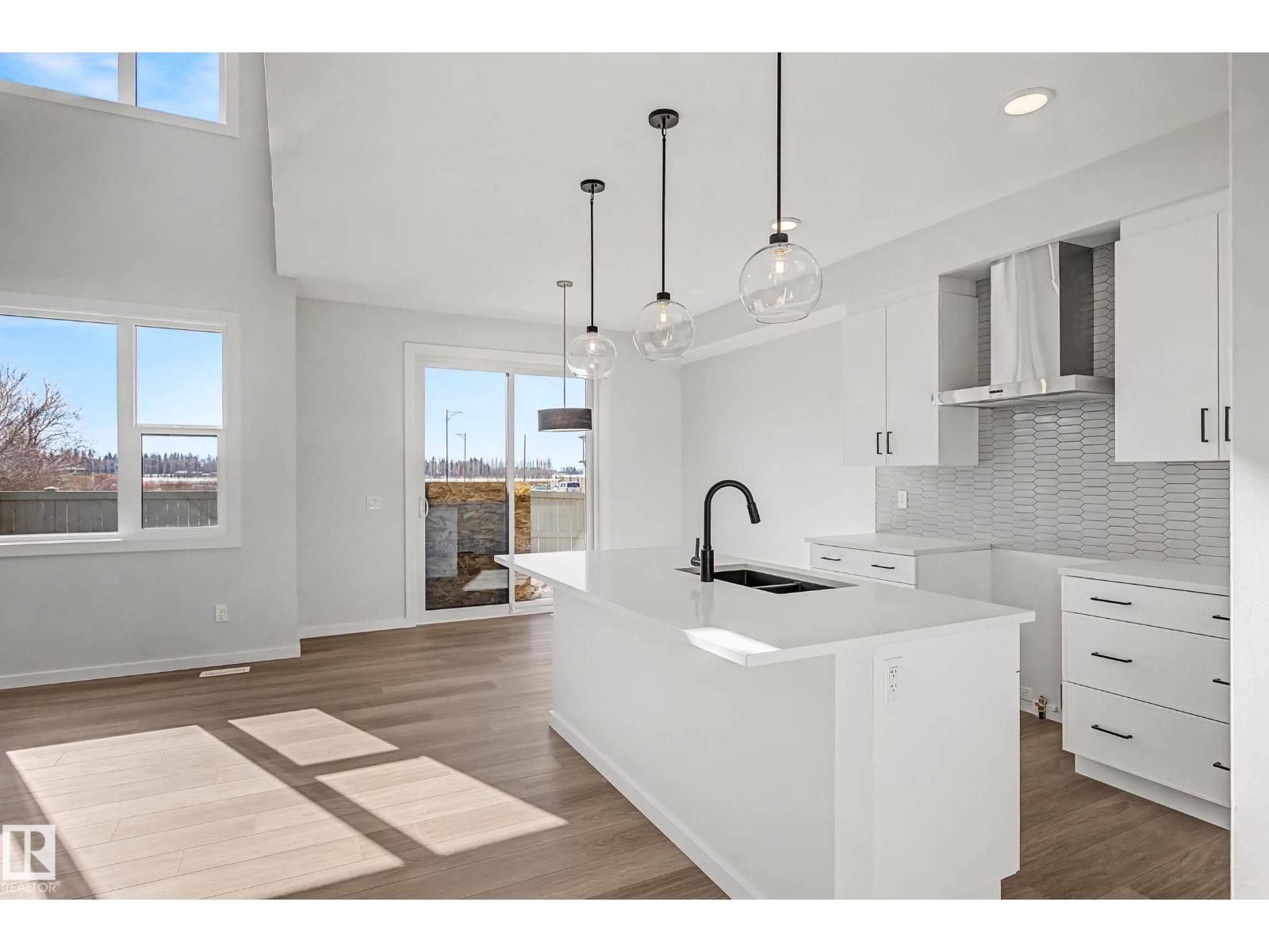 6923 51 Av, Beaumont, Alberta  T4X 3E4 - Photo 5 - E4457016