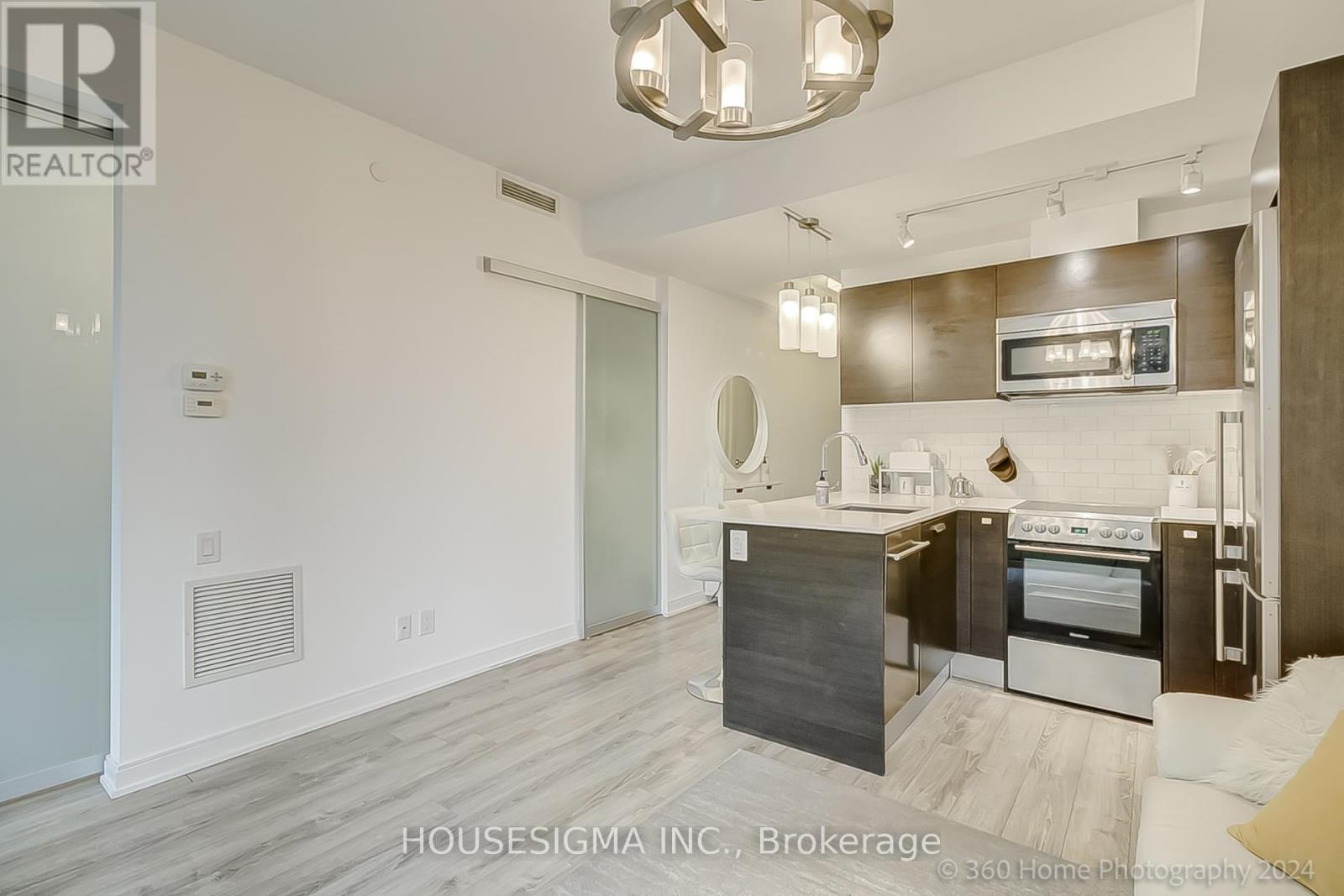 805 - 42 Charles Street E, Toronto, Ontario  M4Y 1T4 - Photo 4 - C12899194