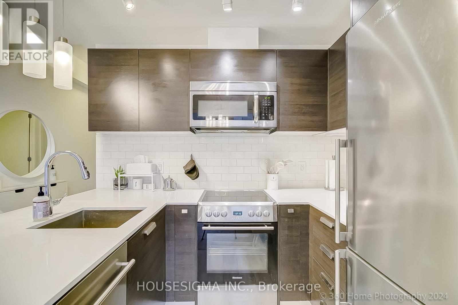 805 - 42 Charles Street E, Toronto, Ontario  M4Y 1T4 - Photo 5 - C12899194