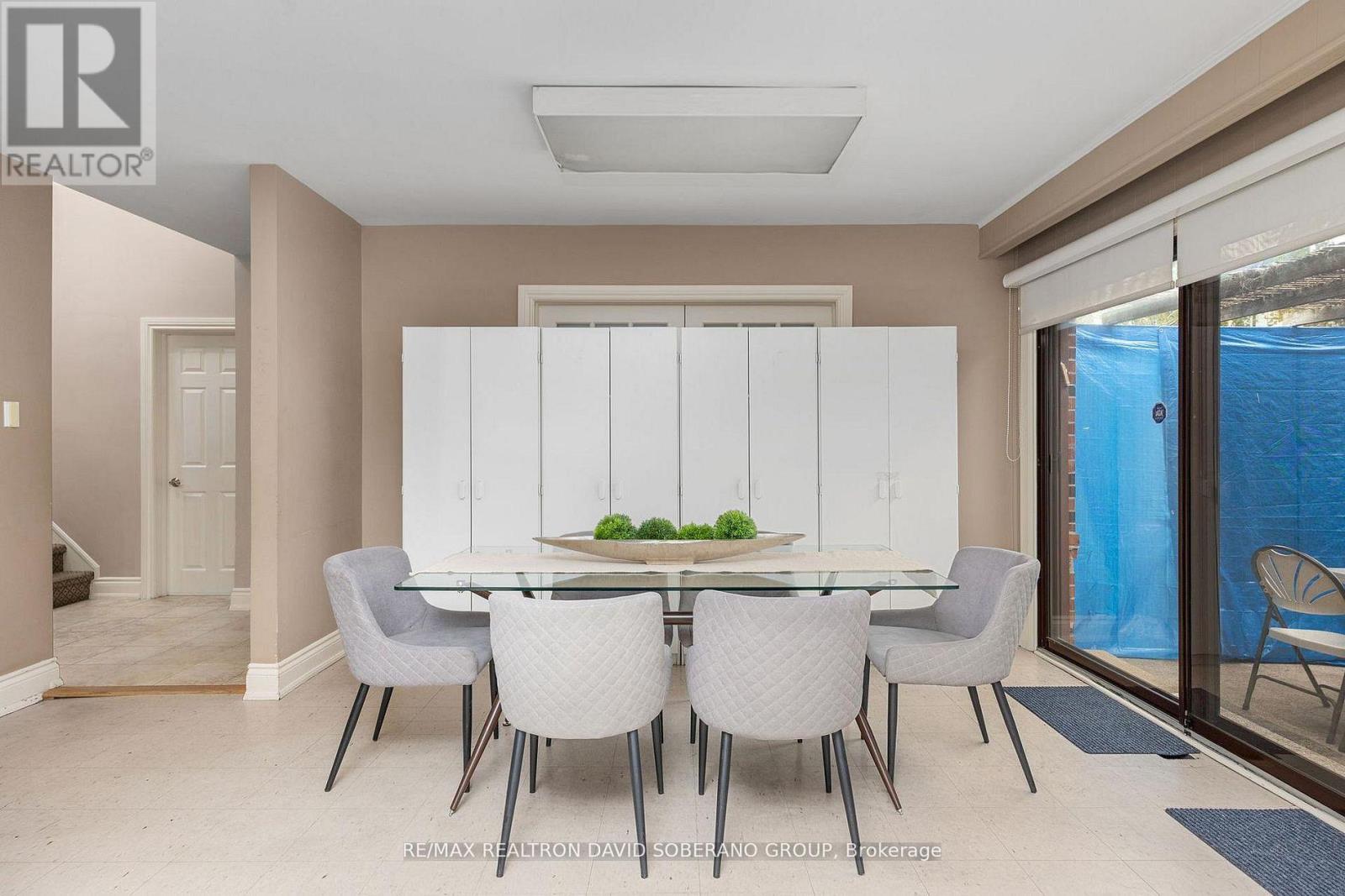 89 Allingham Gardens, Toronto, Ontario  M3H 1X9 - Photo 18 - C12899202