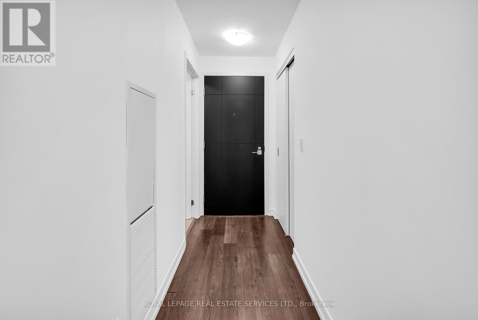 208 - 98 Lillian Street, Toronto, Ontario  M4S 0A5 - Photo 2 - C12899236