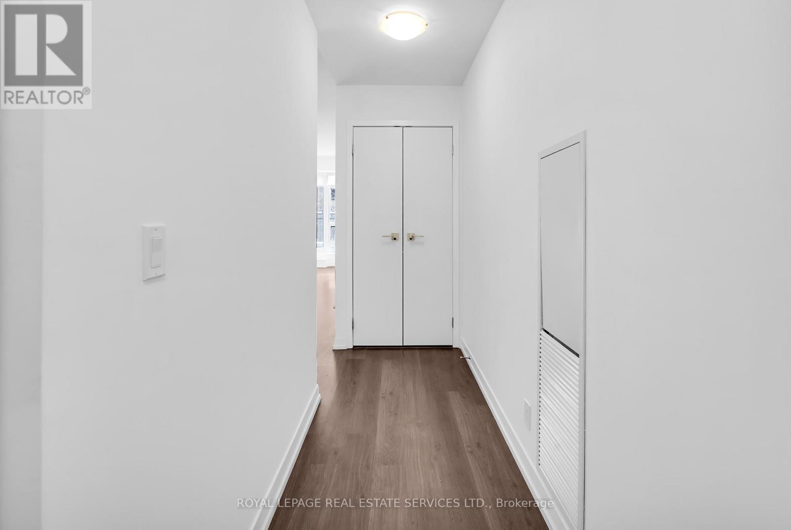 208 - 98 Lillian Street, Toronto, Ontario  M4S 0A5 - Photo 3 - C12899236