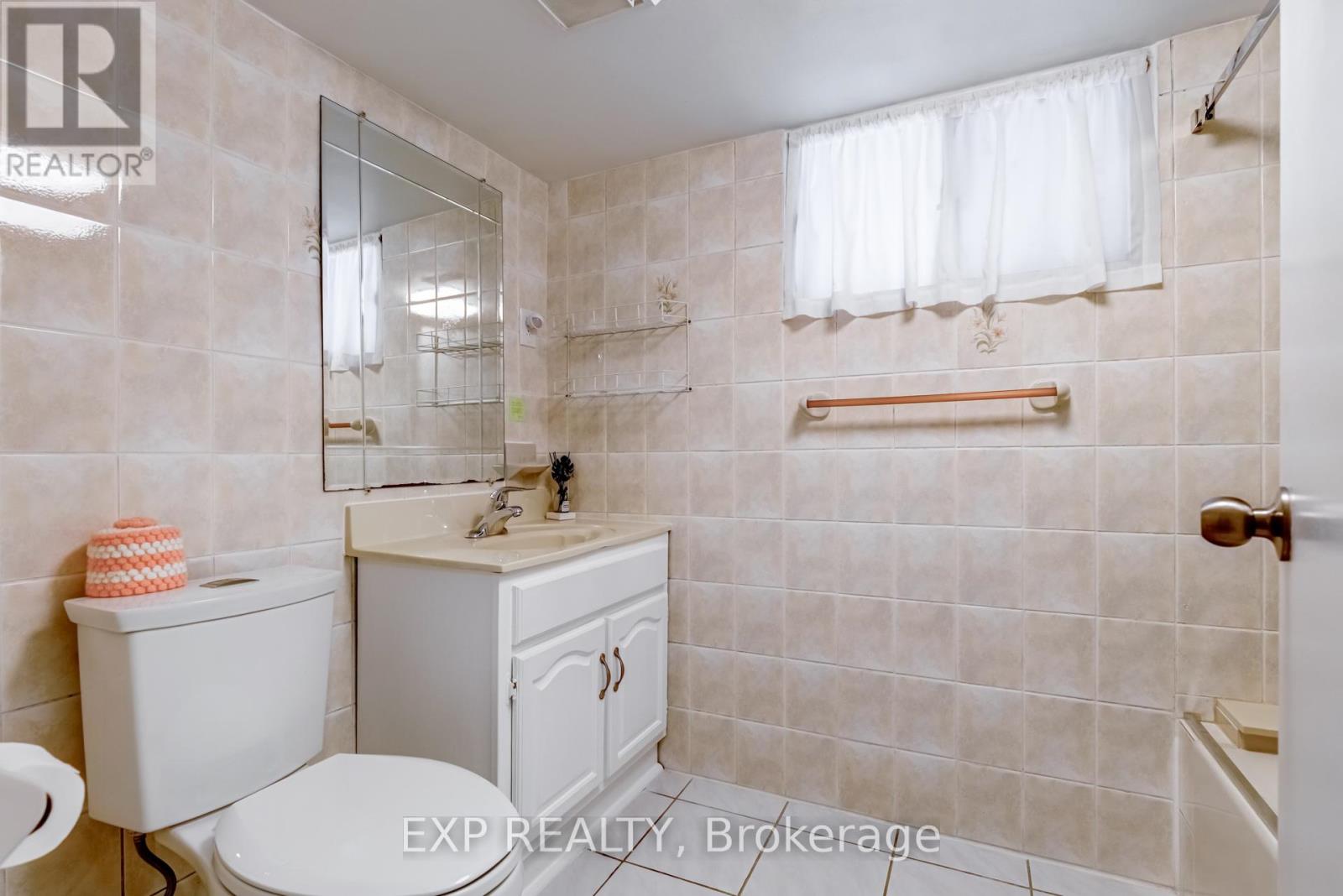 436 Oakwood Avenue, Toronto (Oakwood Village), Ontario  M6E 2W5 - Photo 22 - C12899296