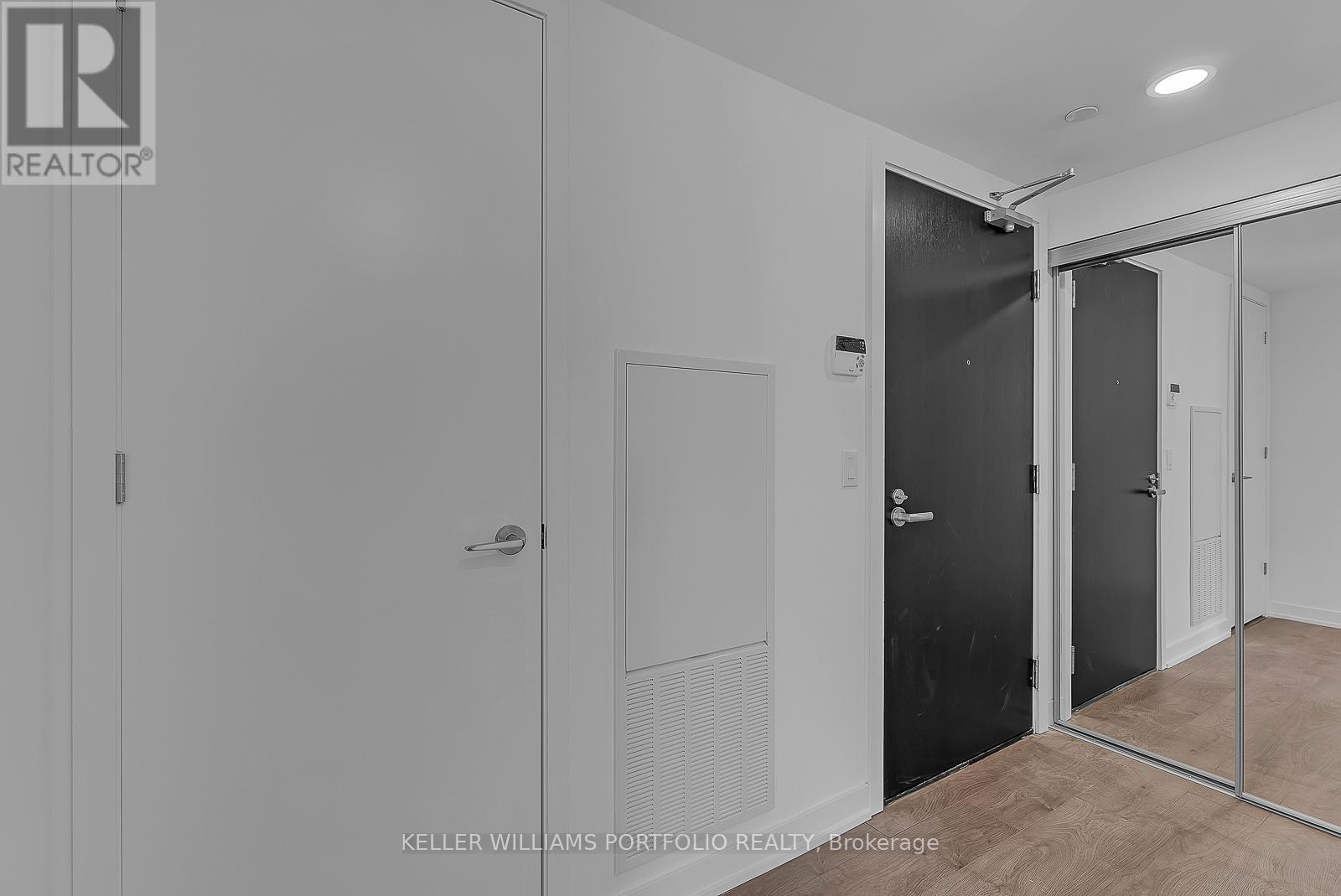 3912 - 501 Yonge Street, Toronto, Ontario  M4Y 0G8 - Photo 24 - C12899344