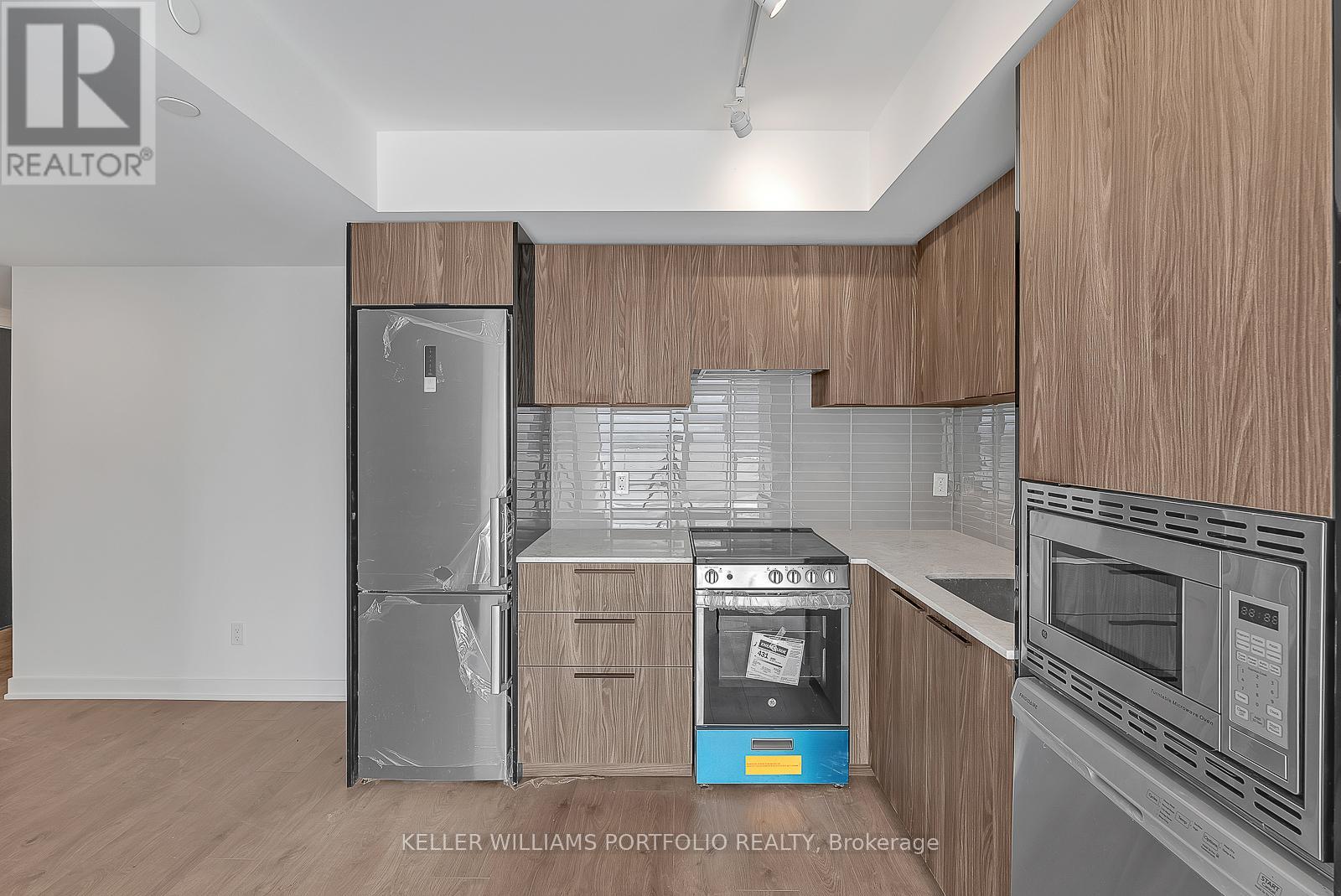 3912 - 501 Yonge Street, Toronto, Ontario  M4Y 0G8 - Photo 4 - C12899344