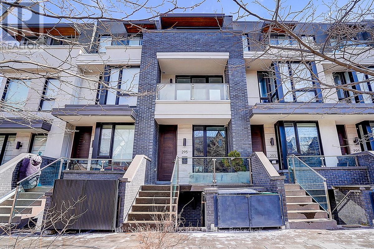 295 ROXTON ROAD, Toronto, Ontario