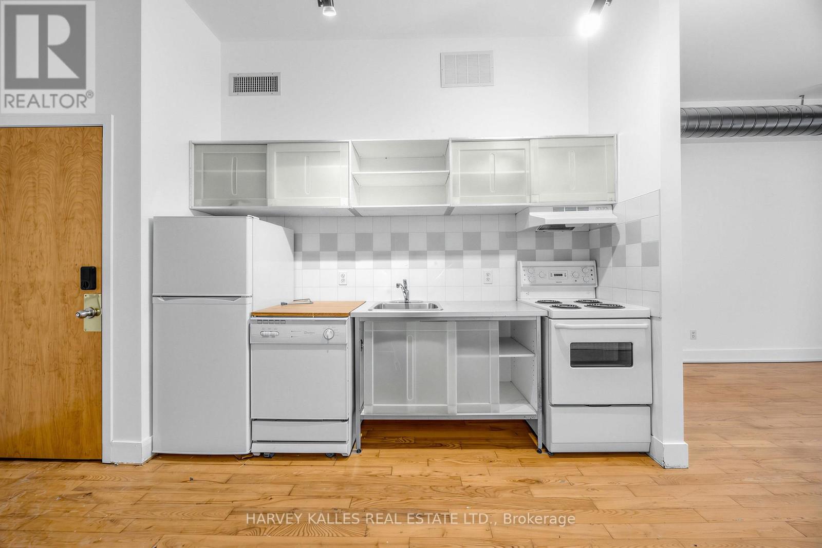 106 Queen Street E, Toronto (Church-Yonge Corridor), Ontario  M5C 1S6 - Photo 10 - C12899382