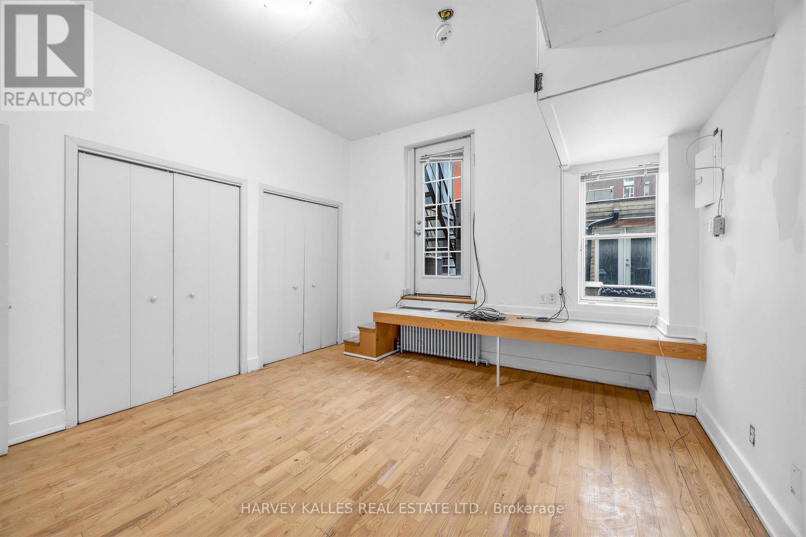 106 Queen Street E, Toronto (Church-Yonge Corridor), Ontario  M5C 1S6 - Photo 18 - C12899382