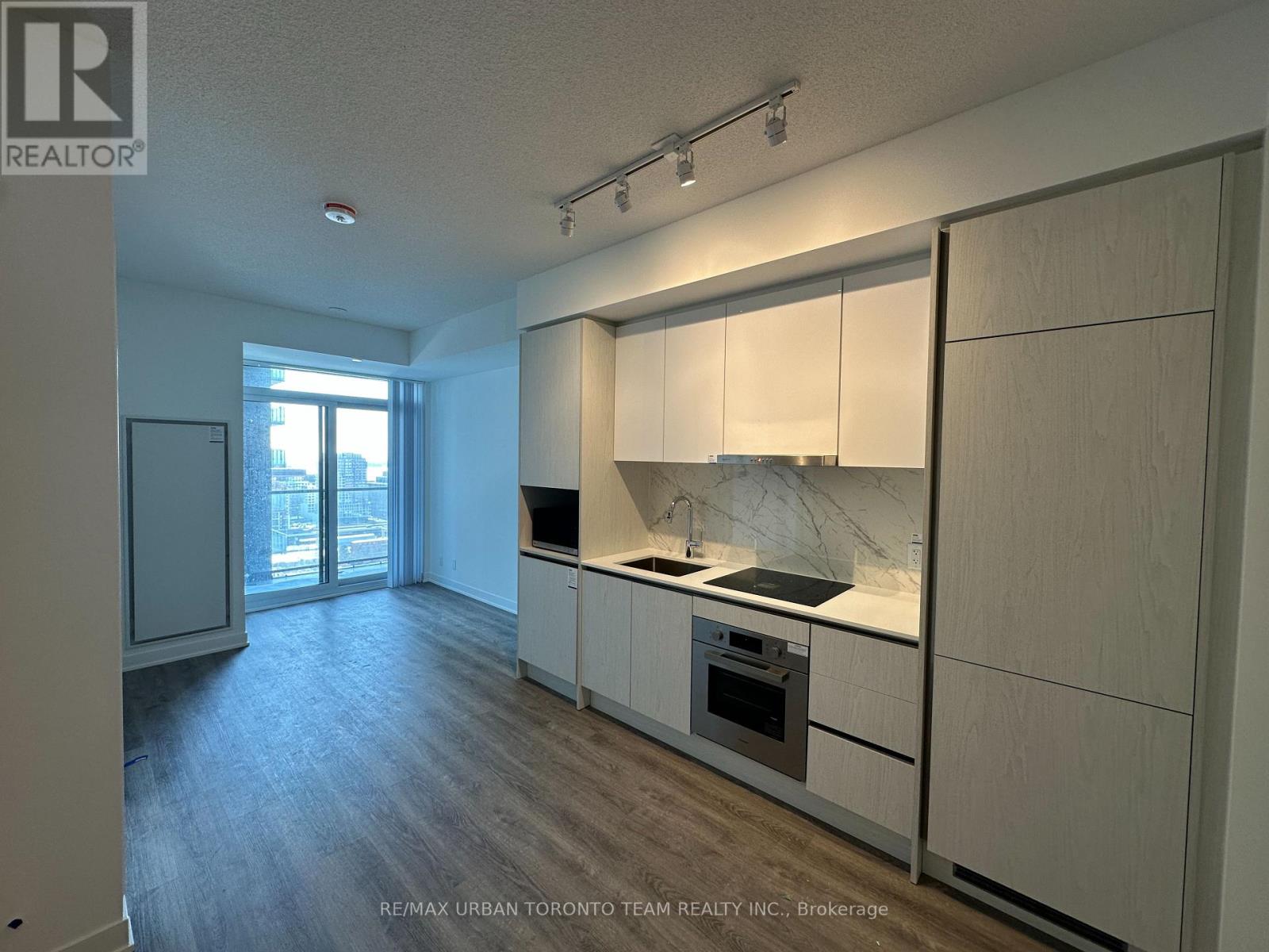 2709 - 180 FRONT STREET E, Toronto, Ontario