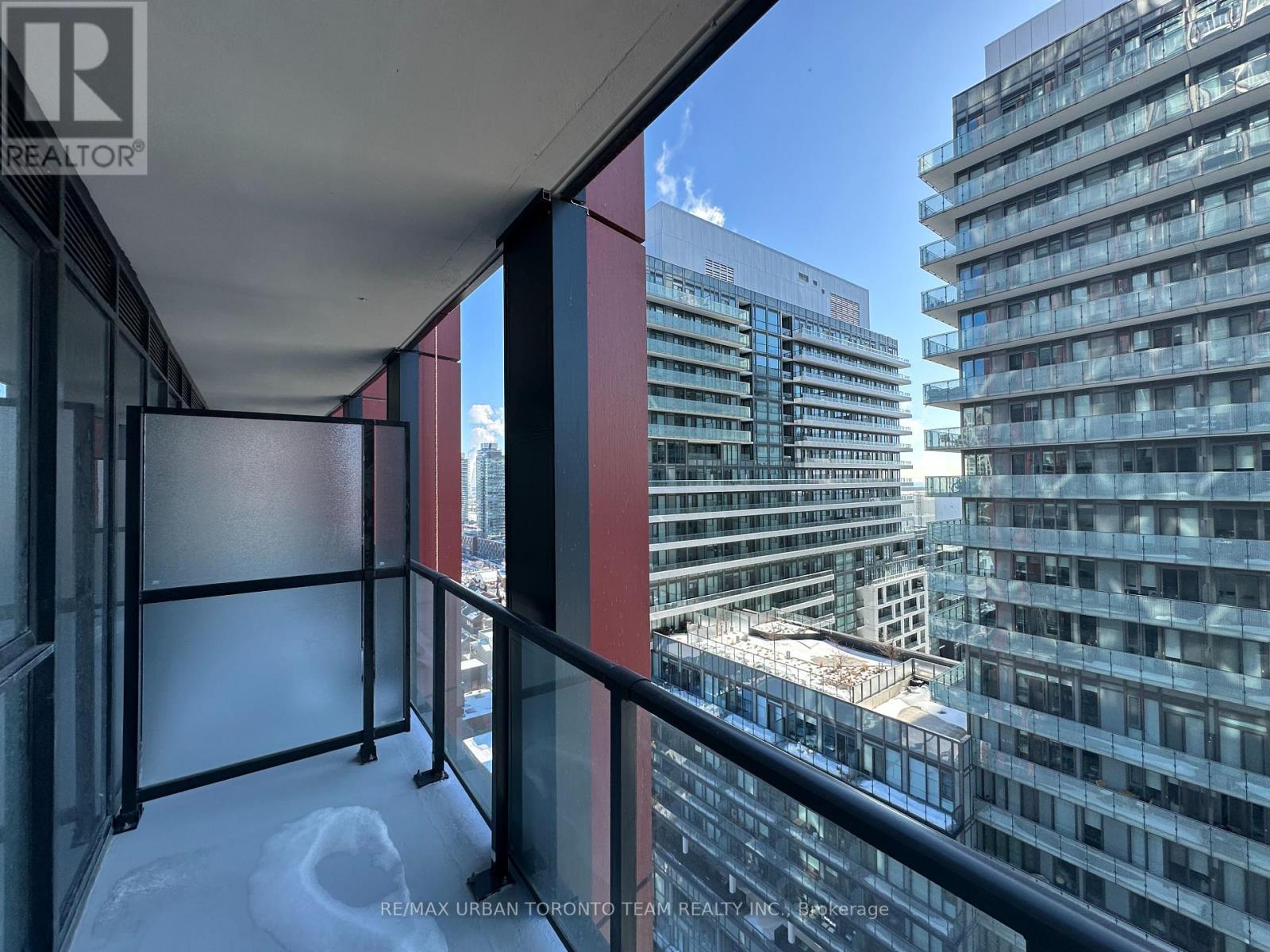 2709 - 180 Front Street E, Toronto, Ontario  M5A 0K9 - Photo 6 - C12899400