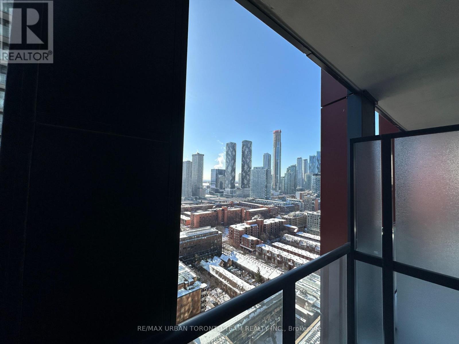 2709 - 180 Front Street E, Toronto, Ontario  M5A 0K9 - Photo 7 - C12899400