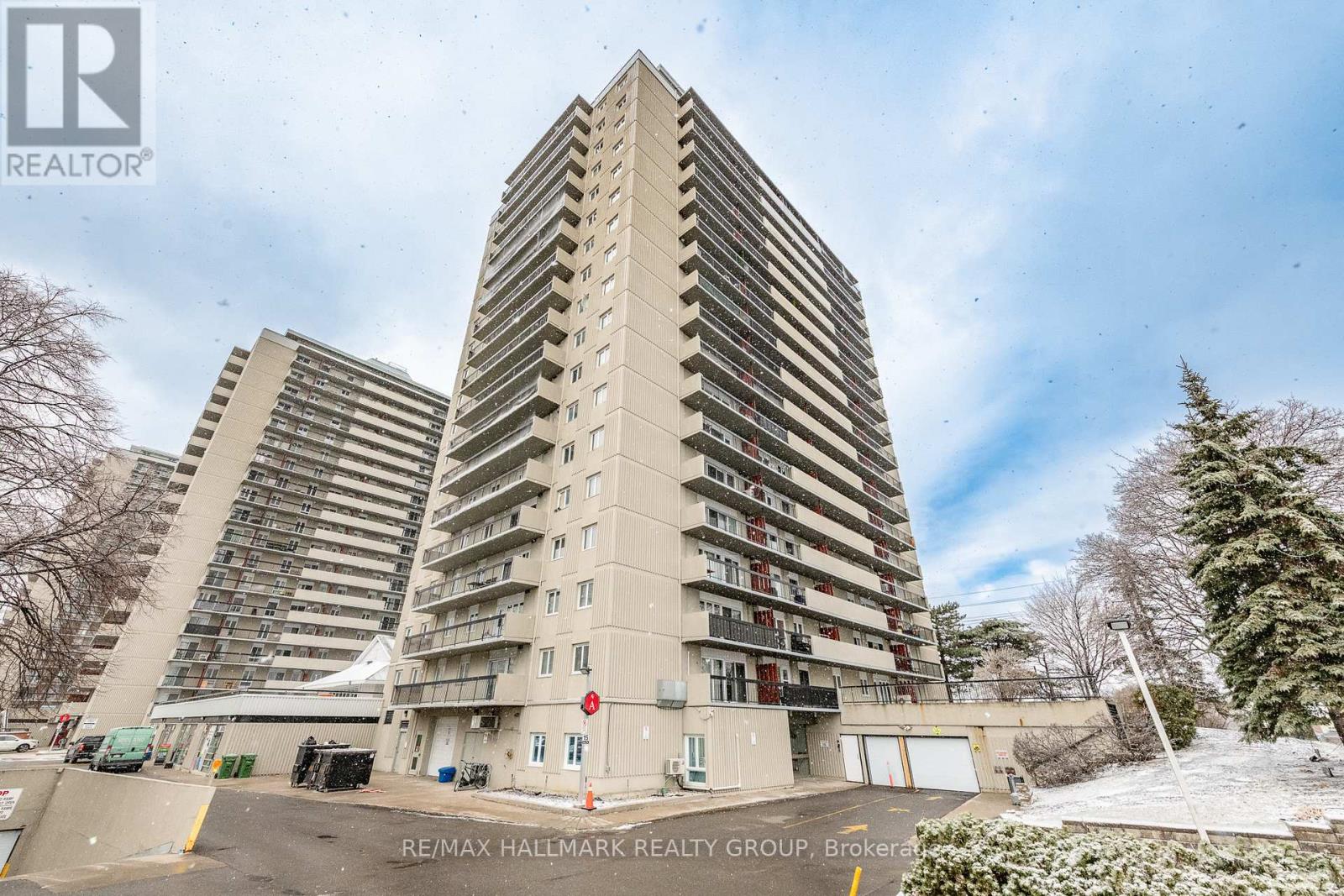 107 - 158a Mcarthur Avenue, Ottawa, Ontario  K1L 7E7 - Photo 2 - X12899266