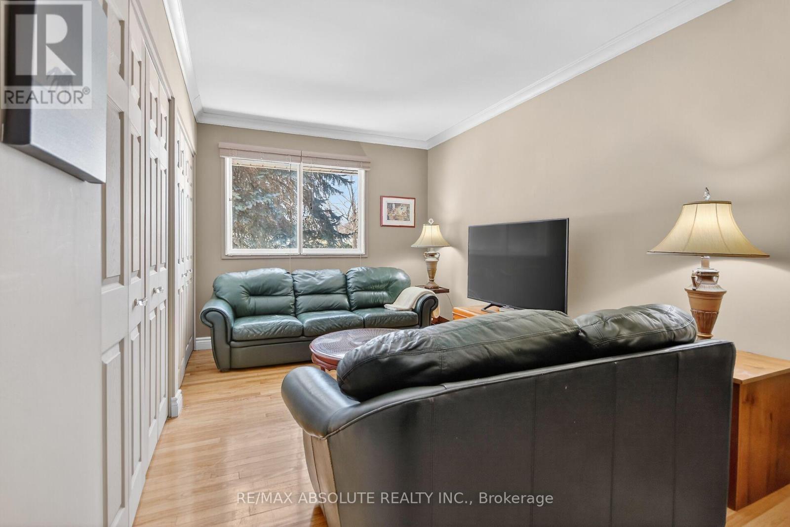 62 Foothills Drive, Ottawa, Ontario  K2H 6K3 - Photo 30 - X12899310