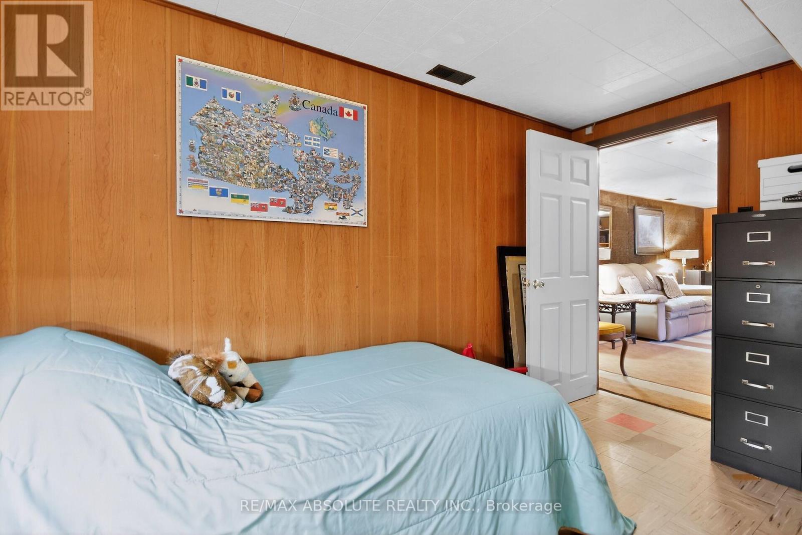 62 Foothills Drive, Ottawa, Ontario  K2H 6K3 - Photo 43 - X12899310