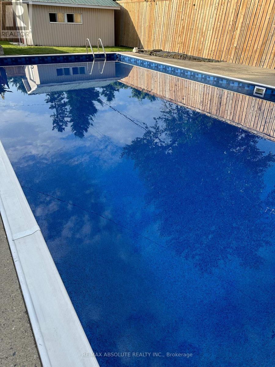 62 Foothills Drive, Ottawa, Ontario  K2H 6K3 - Photo 47 - X12899310