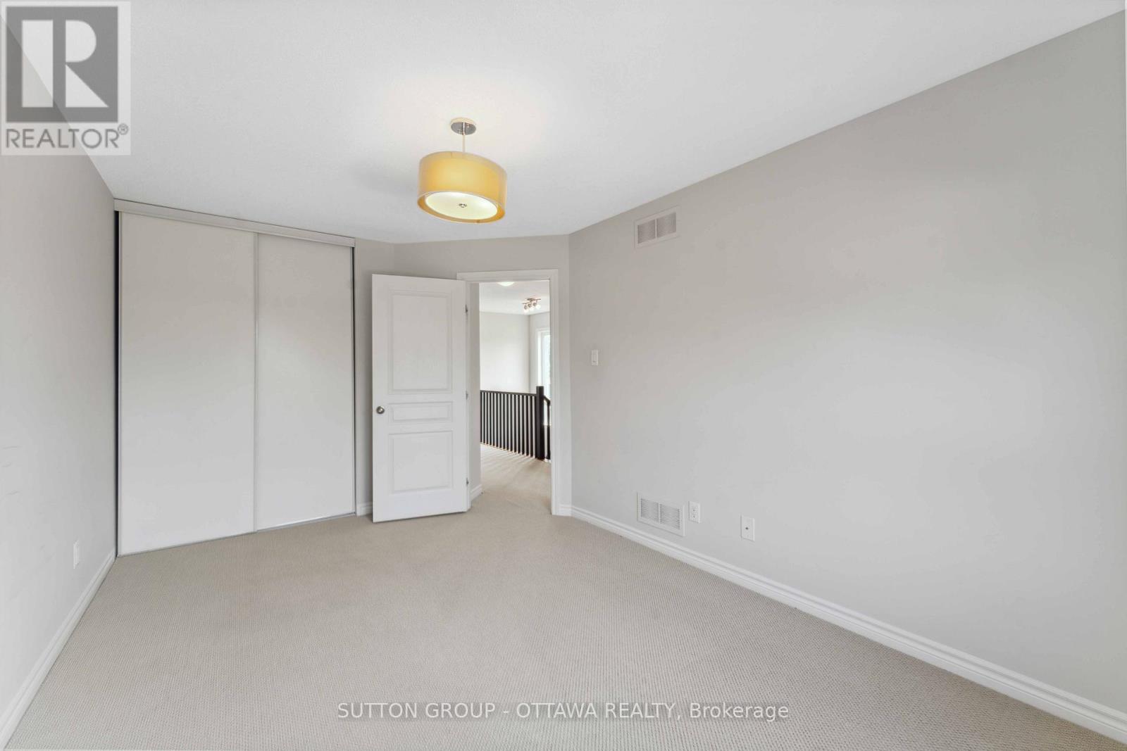 248 Keyrock Drive, Ottawa, Ontario  K2T 0G2 - Photo 24 - X12899326