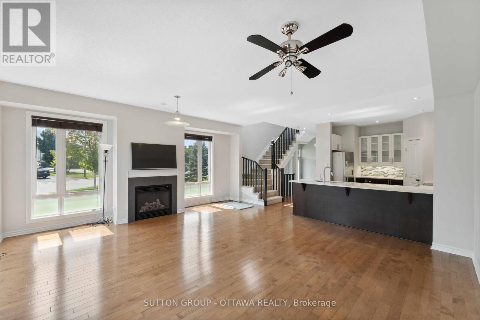 248 Keyrock Drive, Ottawa, Ontario  K2T 0G2 - Photo 7 - X12899326