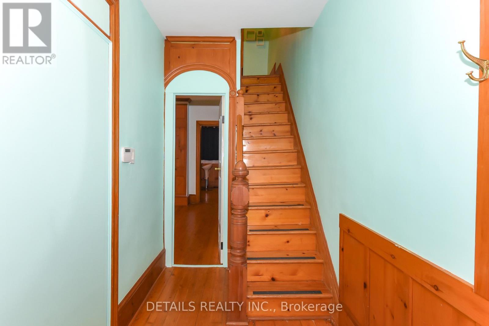 19 Gould Street, Ottawa, Ontario  K1Y 2P1 - Photo 4 - X12899330