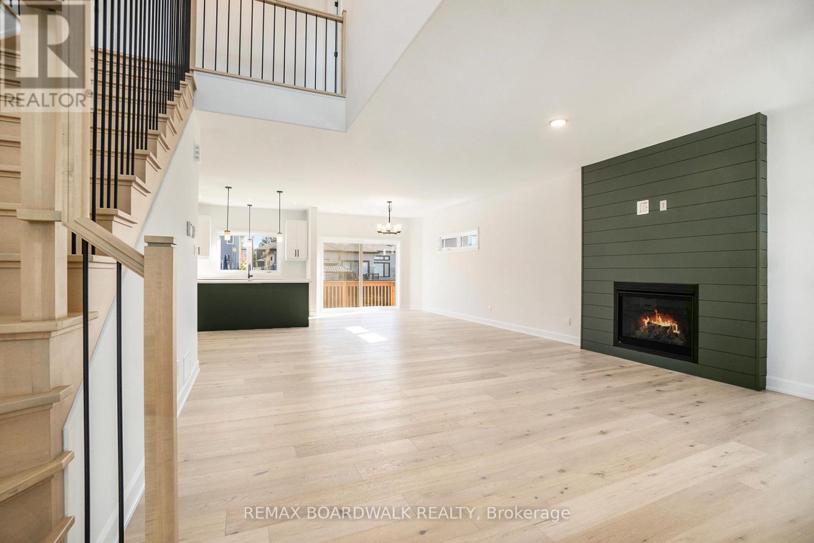 619 Geneva Crescent, Russell, Ontario  K0A 1W0 - Photo 6 - X12899402