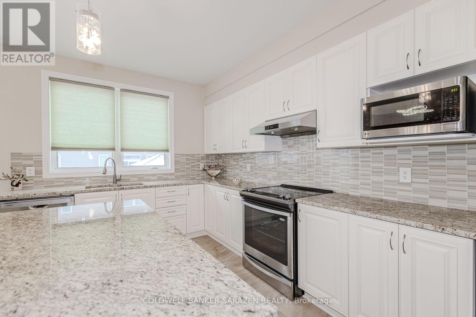 942 Guinness Crescent, Ottawa, Ontario  K2C 3H2 - Photo 14 - X12899426