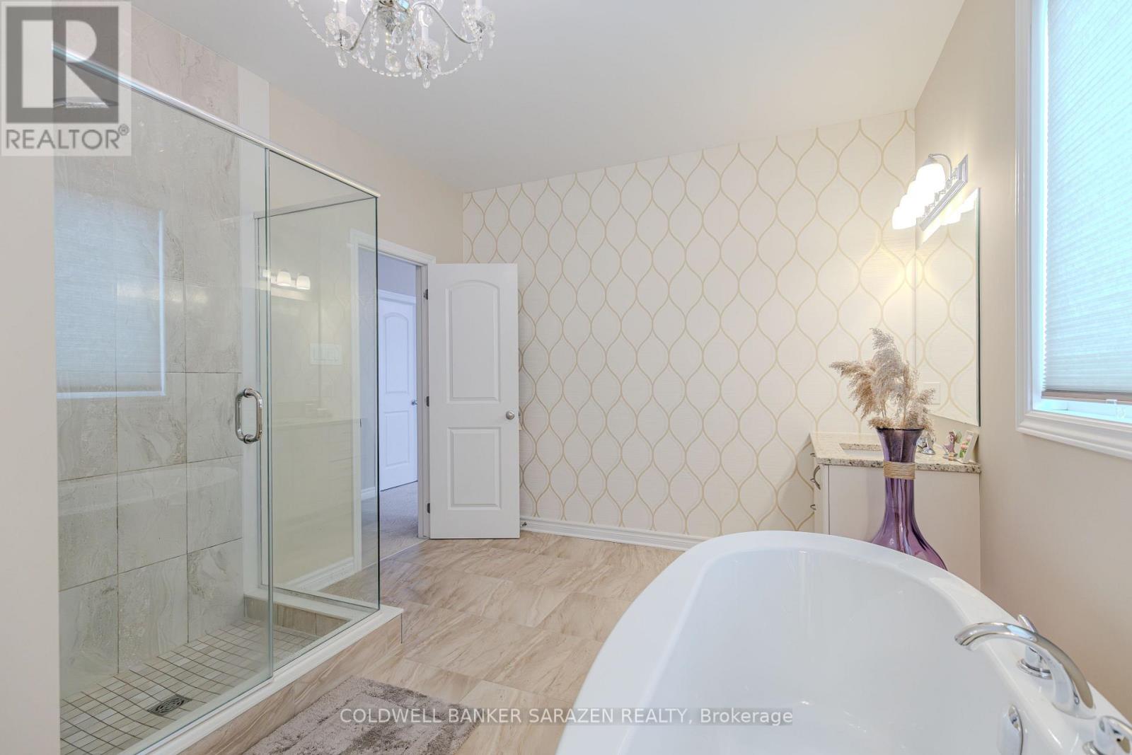 942 Guinness Crescent, Ottawa, Ontario  K2C 3H2 - Photo 35 - X12899426