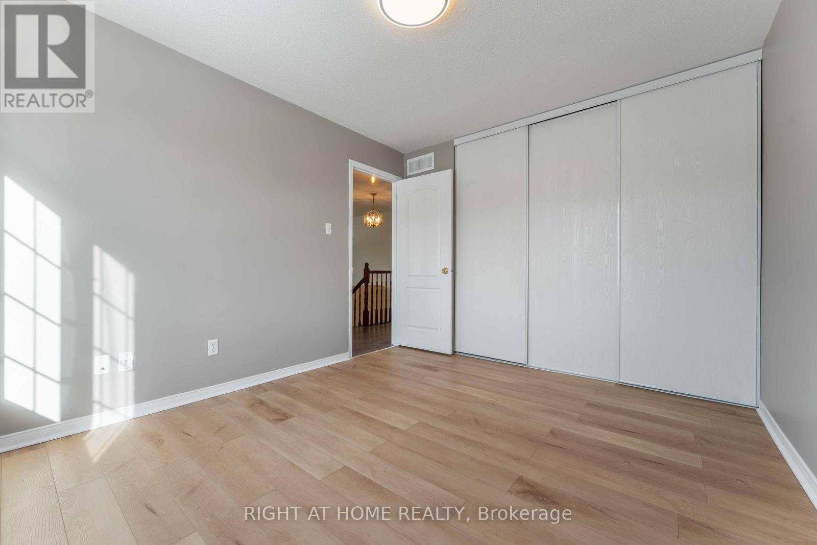 104b Craig Henry Drive, Ottawa, Ontario  K2G 6L8 - Photo 27 - X12899446