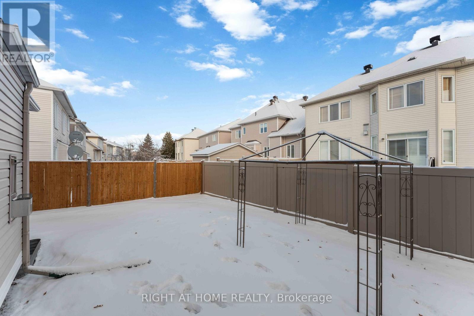 104b Craig Henry Drive, Ottawa, Ontario  K2G 6L8 - Photo 42 - X12899446