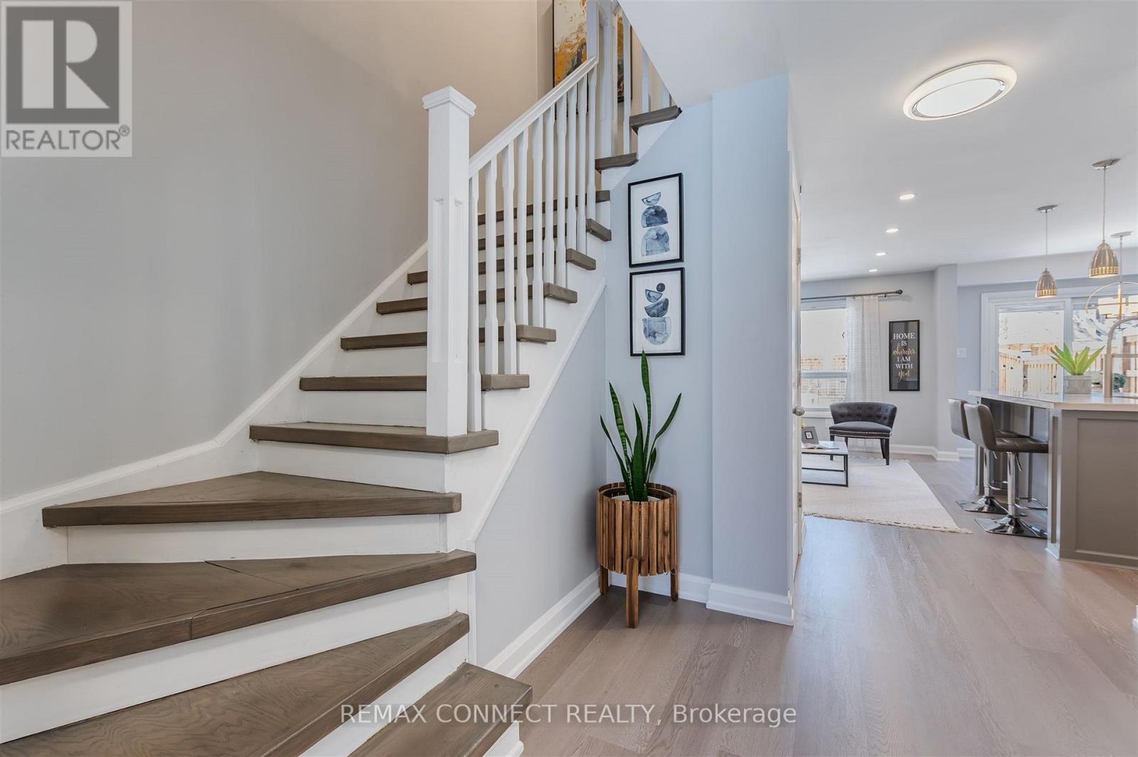 13 - 13 Murphy Lane, Ajax (Northwest Ajax), Ontario  L1T 3X2 - Photo 2 - E12899186