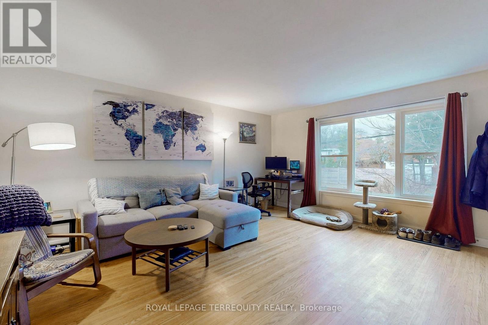 29 Love Crescent, Toronto, Ontario  M4E 1V6 - Photo 17 - E12899240