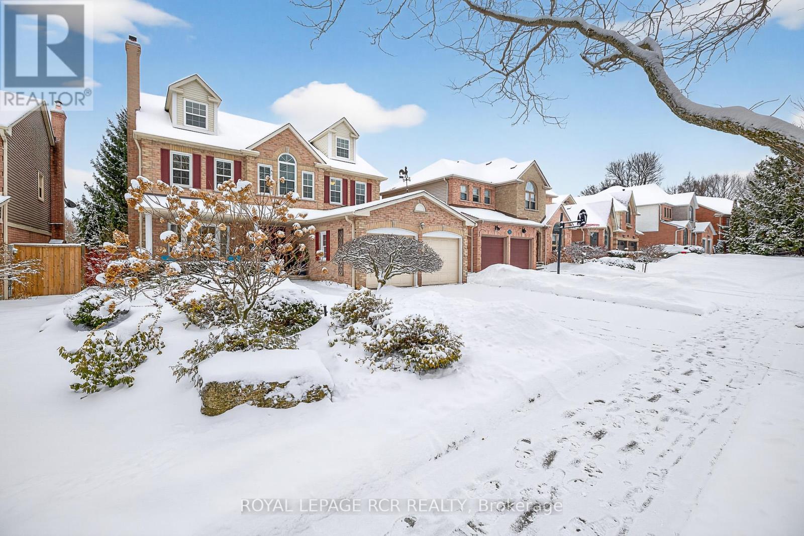 27 Kennett Drive, Whitby (Lynde Creek), Ontario  L1P 1L5 - Photo 2 - E12899408